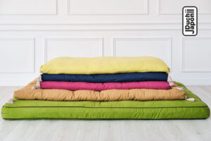 kolorowy futon japoński